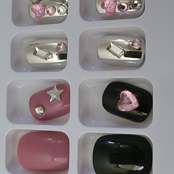 3D Pink Hearts Stars Rhinestone Press On Nails - Picture 11 of 12